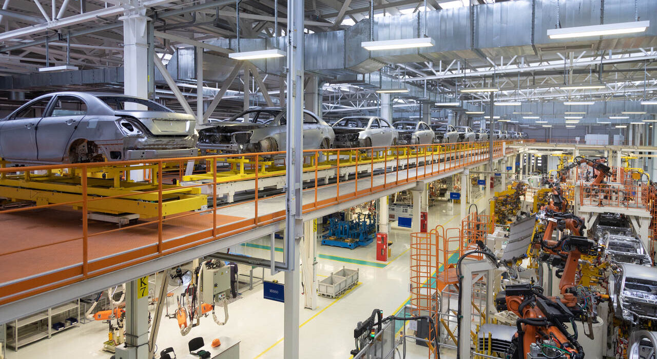How Sustainable Materials Are Revolutionizing Car Manufacturing - ArticleWing